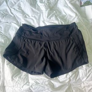 LULULEMON Athletic shorts in size 8
